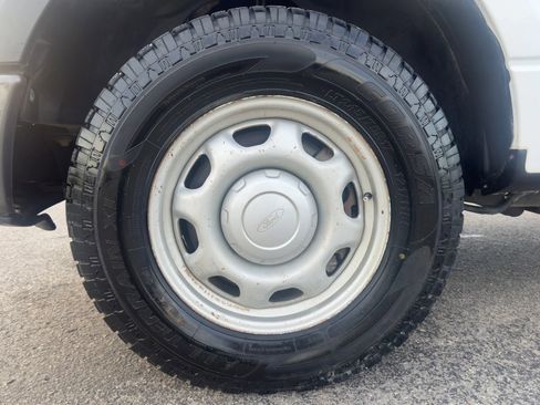 Used 2012 Ford F150 XL w/ Trailer Tow Pkg image 12