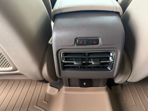 Used 2020 Lincoln Corsair AWD w/ Premium Package image 26