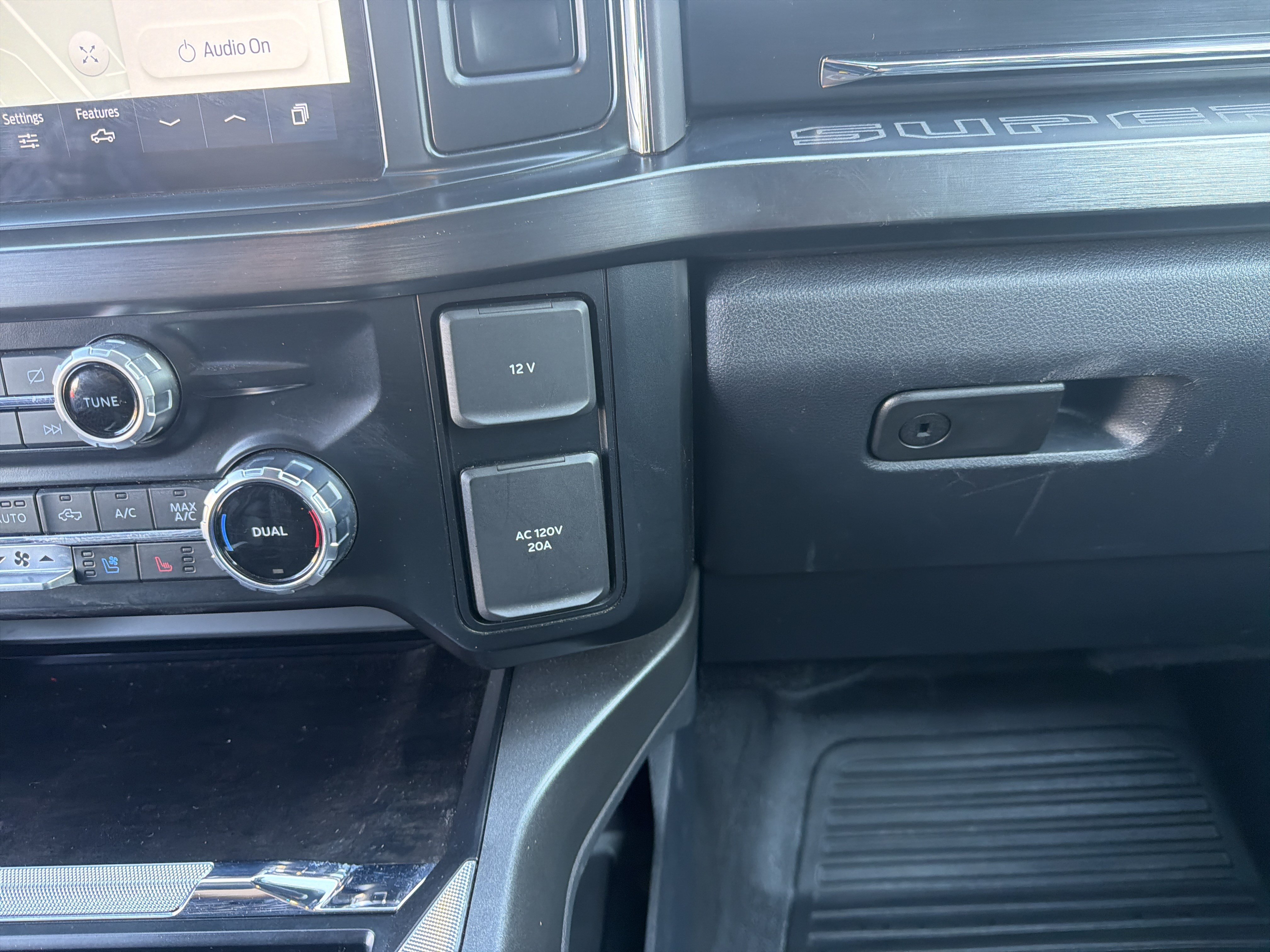 Used 2023 Ford F350 Lariat w/ Lariat Ultimate Package AWD/4WD image 46