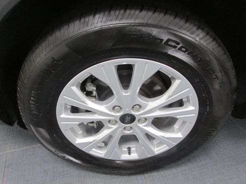 Used 2025 Ford Escape Active AWD/4WD image 14