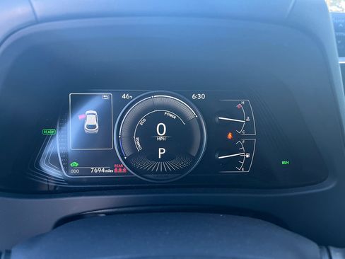 Used 2023 Lexus UX 250h FWD w/ Premium Package image 26