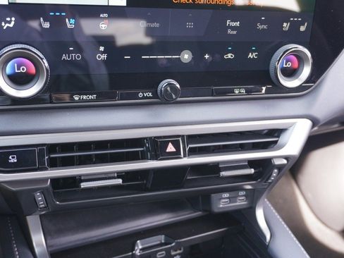 Used 2025 Lexus RX 350 Premium w/ Accessory Package (Z1) FWD image 18