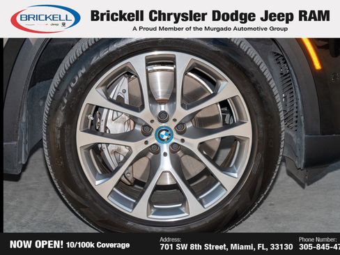 Used 2024 BMW X5 xDrive50e image 47