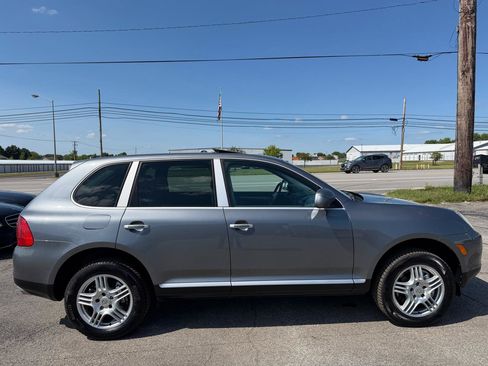 Used 2004 Porsche Cayenne S AWD/4WD image 13