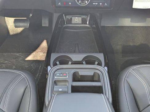 New 2025 Ford Mustang Mach-E Premium image 18