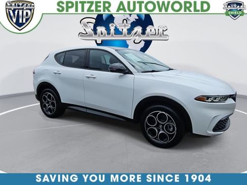 Used 2025 Alfa Romeo Tonale AWD/4WD image 9