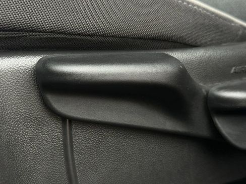 Used 2025 Chevrolet TrailBlazer LT image 21