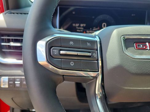 New 2026 GMC Terrain Elevation w/ Elevation Premium Package AWD/4WD image 16