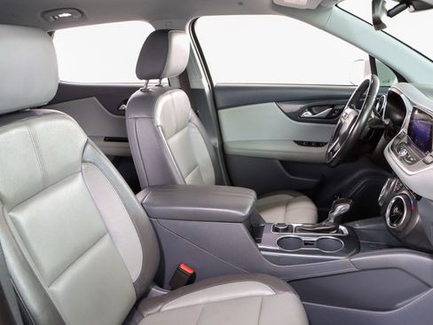Used 2019 Chevrolet Blazer LT image 26