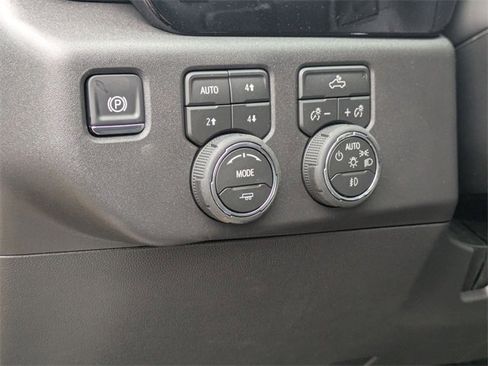 New 2026 Chevrolet Silverado 1500 LT Trail Boss w/ Convenience Package II image 13