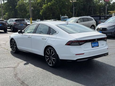 Certified 2025 Honda Accord Touring image 3