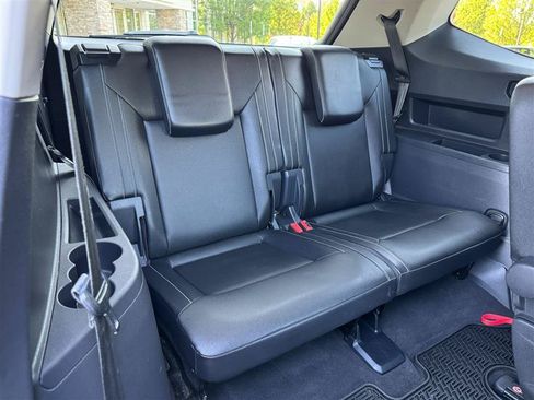 Used 2021 Volkswagen Atlas SEL AWD/4WD image 29