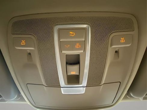 Used 2015 Mercedes-Benz ML 250 BlueTEC 4MATIC image 14