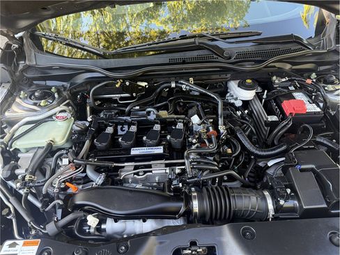 Used 2018 Honda Civic Sport Touring image 14