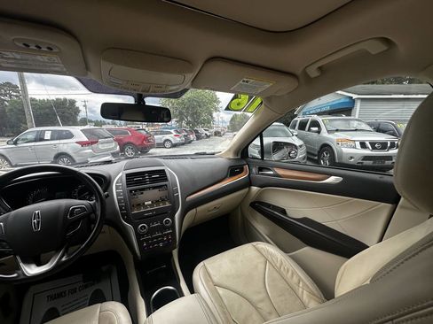 Used 2016 Lincoln MKC Reserve image 22