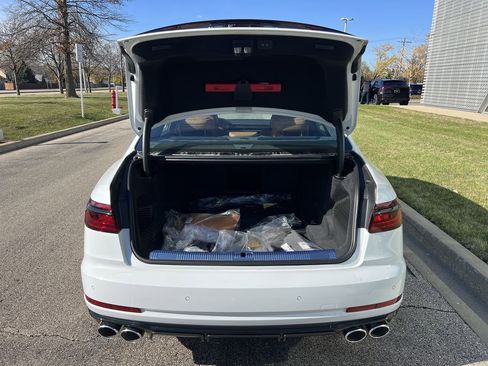 New 2025 Audi S8 image 33