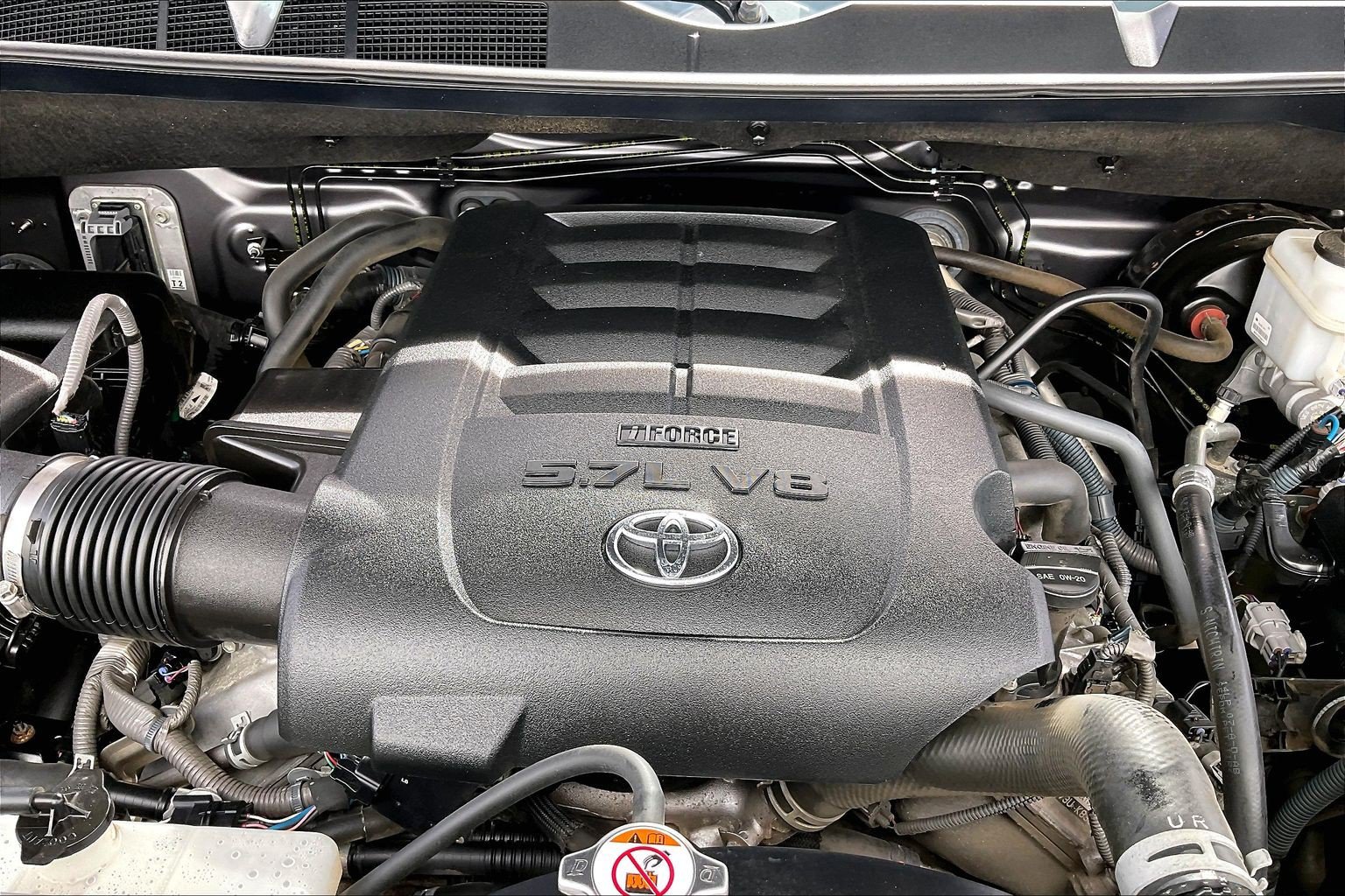 Used 2020 Toyota Tundra SR5 w/ TRD Sport Package AWD/4WD image 13