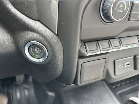 New 2026 Chevrolet Silverado 1500 W/T AWD/4WD image 14