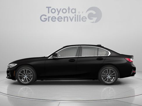 Used 2019 BMW 330i Sedan w/ M Sport Package RWD image 2