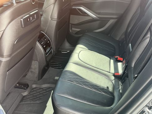 Used 2020 BMW X6 xDrive40i w/ Executive Package AWD/4WD image 26