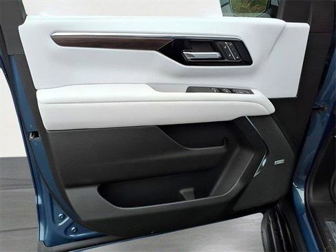 New 2026 Chevrolet Tahoe Premier image 10