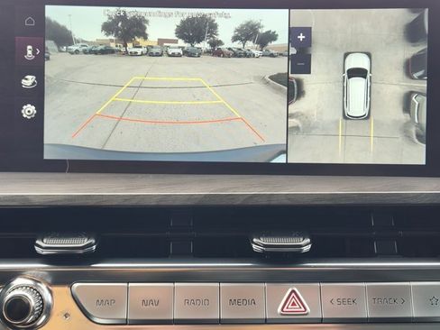 Certified 2023 Kia Telluride SX X-Line image 17