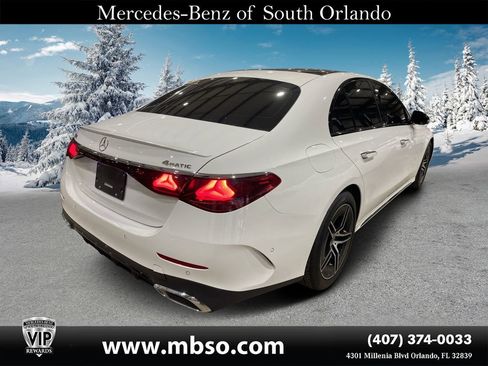 Used 2025 Mercedes-Benz E 350 4MATIC Sedan w/ MBUS Superscreen Package image 16