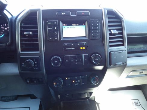 Used 2022 Ford F250 XL w/ Power Equipment Group AWD/4WD image 23