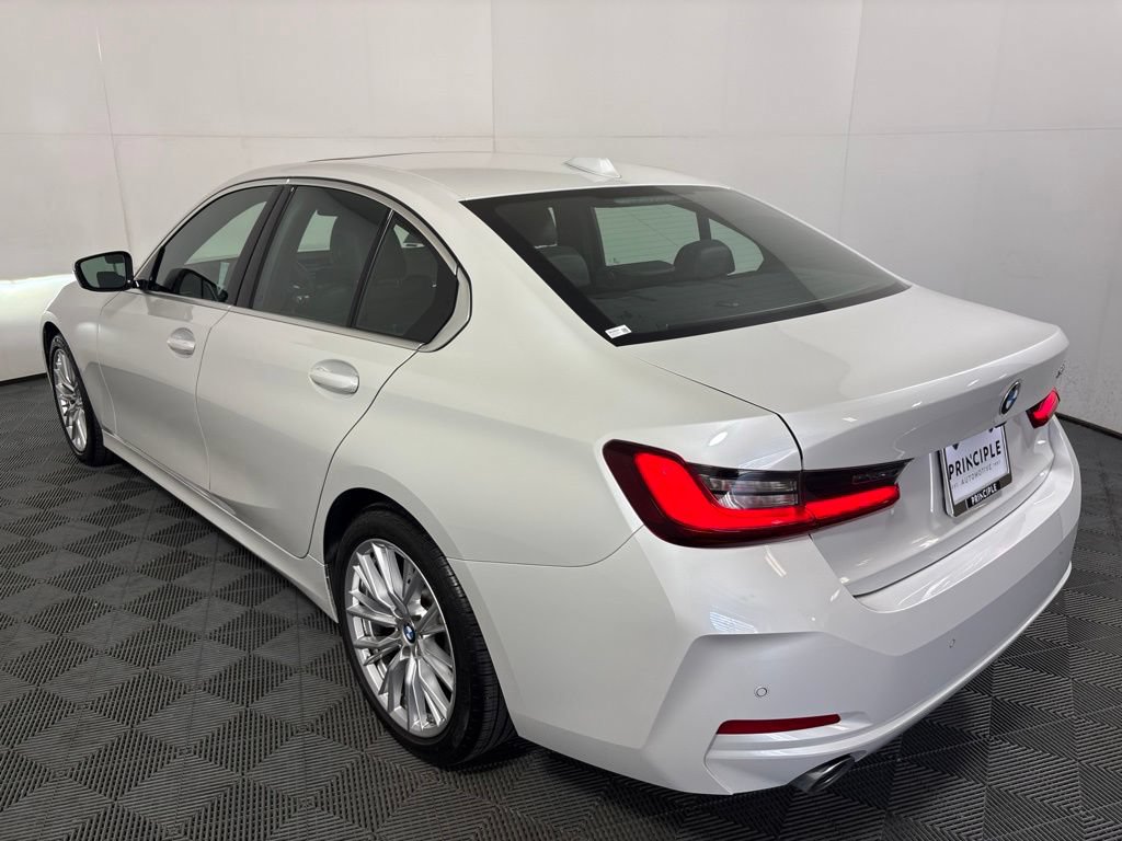 Certified 2024 BMW 330i Sedan w/ Premium Package RWD image 7