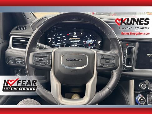 Used 2022 GMC Yukon Denali image 24
