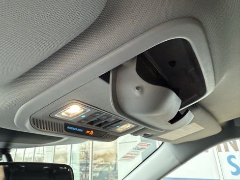 Used 2024 Ford Explorer XLT w/ Equipment Group 202A image 29