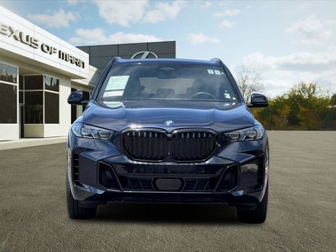 Used 2025 BMW X5 xDrive40i w/ M Sport Package AWD/4WD image 5