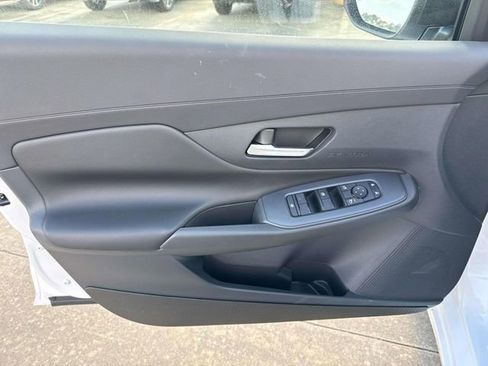 New 2026 Nissan Sentra SV w/ SV Convenience Package FWD image 22