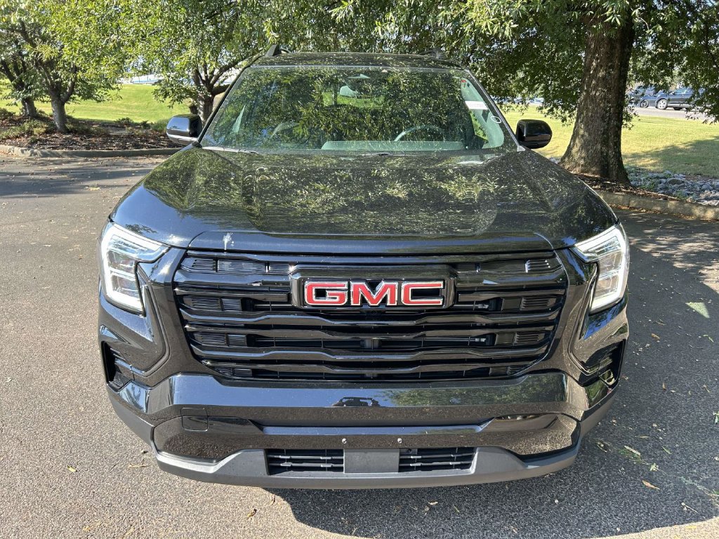 Used 2026 GMC Terrain Elevation w/ Elevation Premium Package AWD/4WD image 6