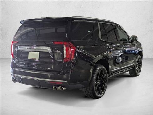 Used 2023 GMC Yukon Denali w/ Denali Reserve Package AWD/4WD image 5