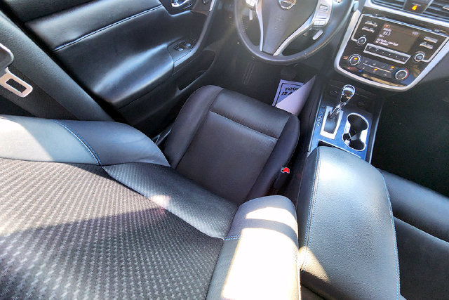 Used 2018 Nissan Altima 2.5 SR FWD image 12