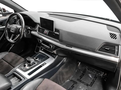 Used 2018 Audi SQ5 Premium Plus w/ Navigation Package AWD/4WD image 11