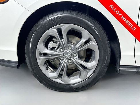 Used 2024 Honda Accord EX image 31