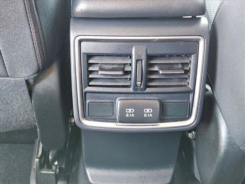 Used 2019 Subaru Forester Premium AWD/4WD image 20