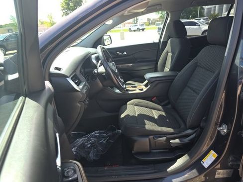 Used 2018 GMC Acadia SLE AWD/4WD image 12