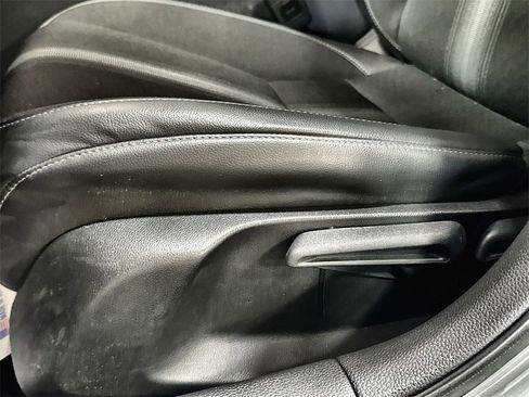 Used 2025 Honda Civic Sport image 13