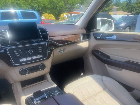 Used 2017 Mercedes-Benz GLE 350 4MATIC image 14