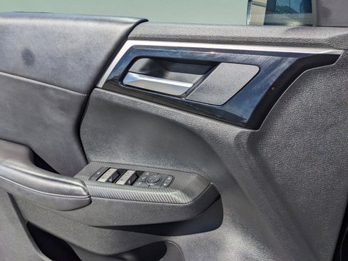 Used 2024 Mitsubishi Outlander SE image 23