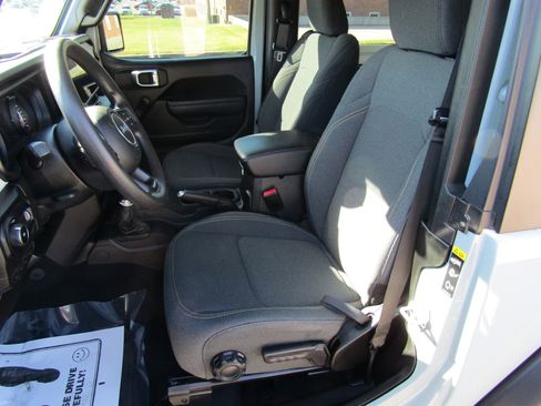 Used 2024 Jeep Wrangler Sport image 14