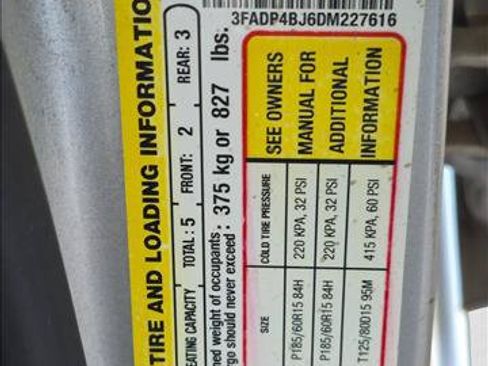 Used 2013 Ford Fiesta SE FWD image 15