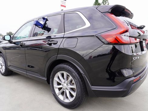 Used 2023 Honda CR-V EX-L image 5