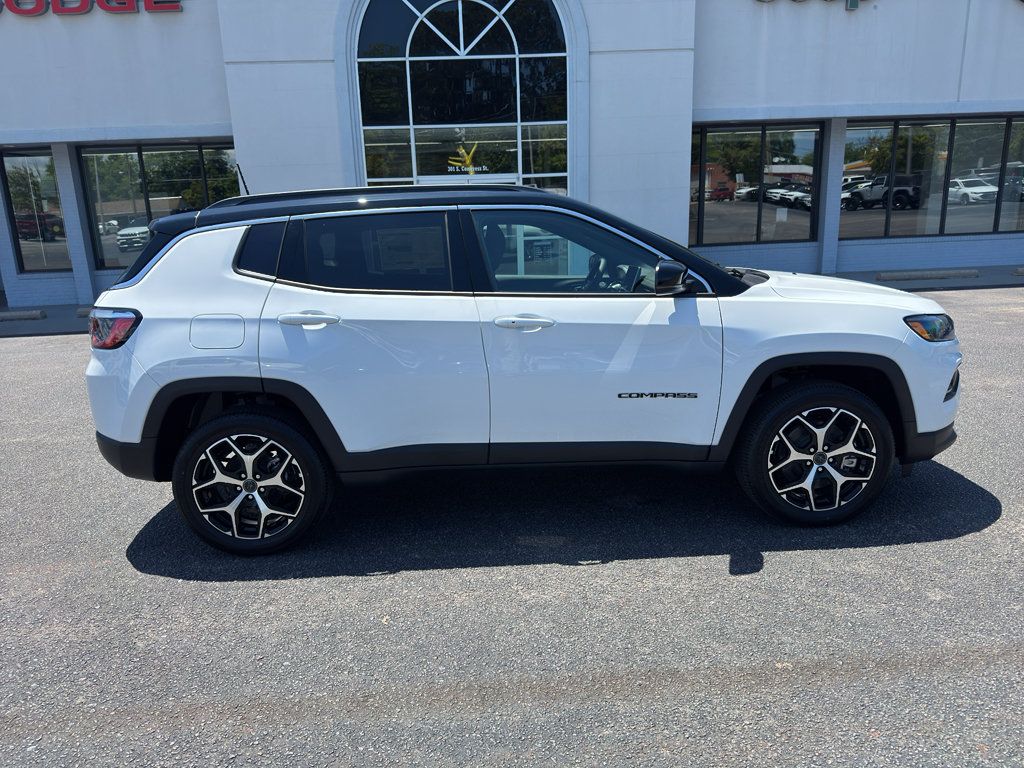 New 2026 Jeep Compass Limited AWD/4WD image 2