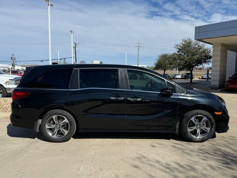 Used 2019 Honda Odyssey Touring image 9