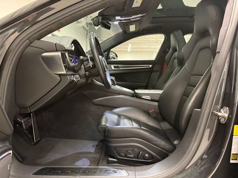 Certified 2022 Porsche Panamera GTS AWD/4WD image 5