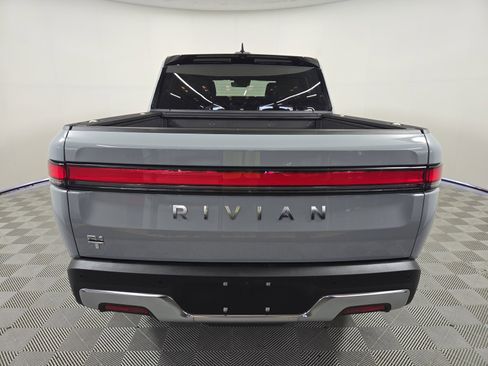 Used 2024 Rivian R1T Adventure AWD/4WD image 4